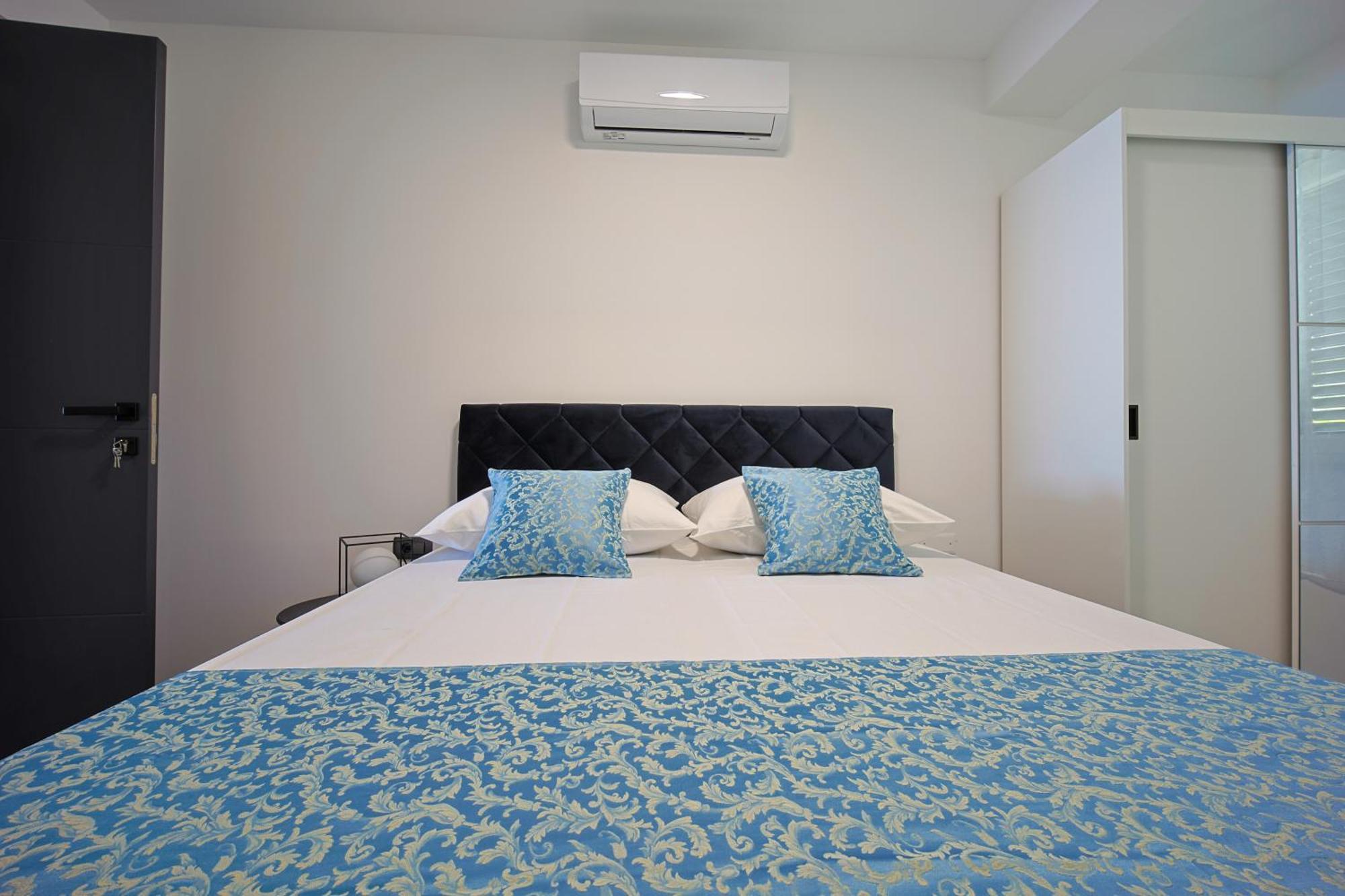 La Storia Apartments Makarska Exterior foto